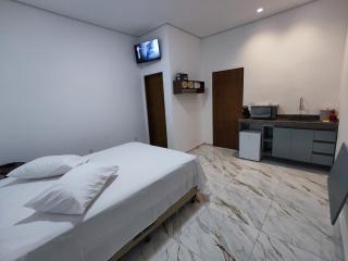 Suíte Studio no Centro Histórico, Próxima à Beira Mar - Cananéia - 0