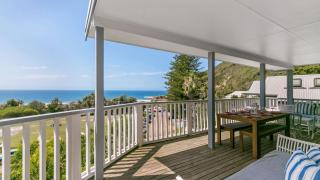 Salty Air Beachside Cottage At Killcare - Killcare - 8