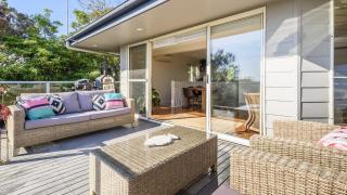 Sunnyside House - Ocean Views - Hardys Bay - 2