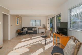 Beach View Bliss - Pauanui Holiday Home - Pauanui - 2