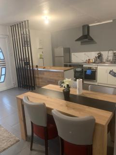 Maison entière proche circuit des 24 heures - 0