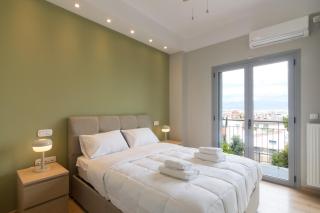 Stratum Apartment by LobbySquare - Athens - 8
