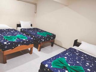 Royal Bamboo Hostel-SHA Certified - Khao Sok - 8