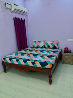 VJ VILLA HOME STAY PURPLE ROOM - Pondicherry - 7
