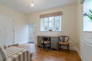Deer Park Farmhouse - Lydney - 2