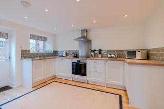 Deer Park Farmhouse - Lydney - 6