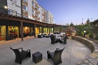 Courtyard by Marriott Raleigh North/Triangle Town Center - Raleigh - 5