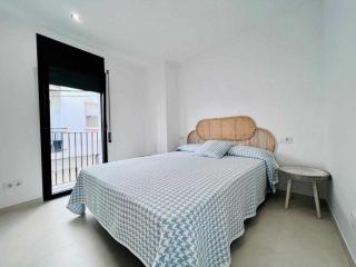 Roses Casc Antic SL Sabater 6 - 5