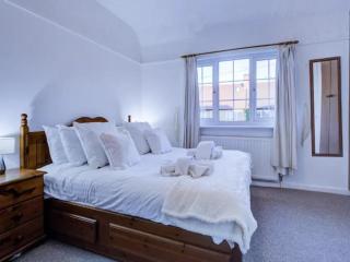 Pass the Keys Charming 2 Bedroom House Good Transport and Parking - Londra - 6