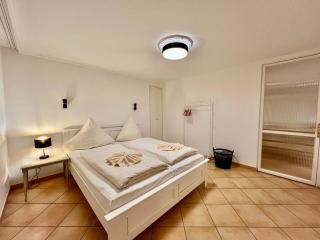 Penthouse-Berta - Westerland - 2