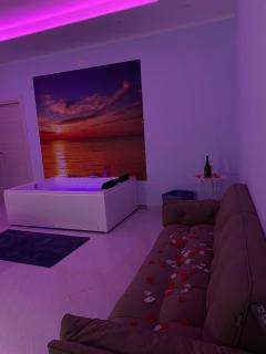 IN BLOOM ROOM b&b - 6