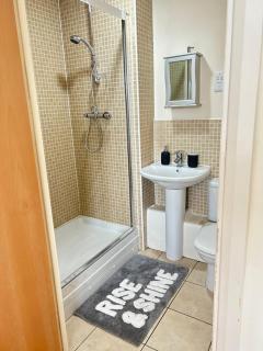 ☆ Stylish City View Apartment - City Center - Birmingham - 5