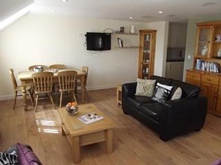 Carpenters Cottages - Llanishen - 0