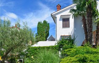 2 Bedroom Lovely Apartment In Malinska - Malinska - 2