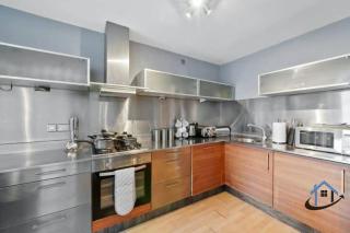 2 bedroom duplex with wifi secure parking sleeps 8 - Nottingham - 7