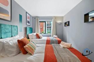 2 bedroom duplex with wifi secure parking sleeps 8 - Nottingham - 6