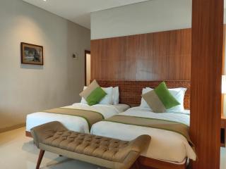 Wyndham Garden Yogyakarta Hotel Conference & Action Park - Sleman - 1