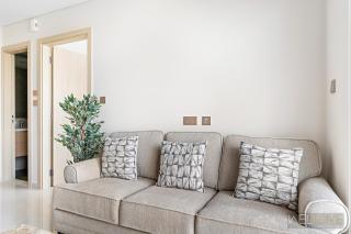 WelHome - Breathtaking View 1BR Apt in Damac Hills 2 - Dubai - 4