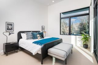 8th Street Luxury Townhome Unit 301 - Ketchum - 1