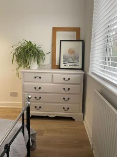 Guest Homes - Fairlie Flat - Oxford - 5