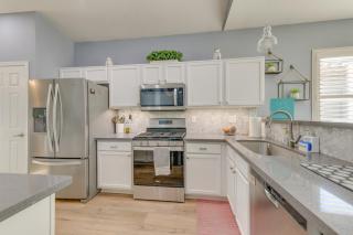 Putting Green and Fenced Yard Charming Gilbert Home - 1