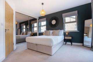 Canal-Side Townhouse Free Parking City Location - Leeds - 4
