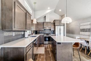Sweet Seaview Home Near Beach and Trailhead! - Seaview - 8