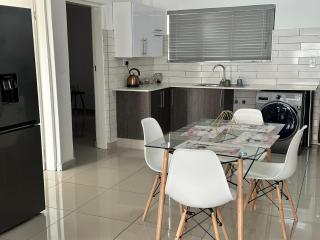 Nyeza House - Secunda - 0