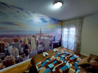 New York - Central Point - Podgorica - 1