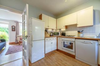 Red Robin Cottage - With Parking for one car - Ambleside - 3