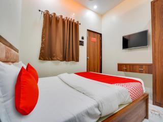 Hotel O RS - Nagpur - 9