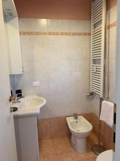Bright apt with views and terrace - Florenz - 4