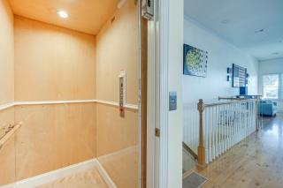 Breezy Kure Beach Home - Walk to Pier and Ocean! - Kure Beach - 7