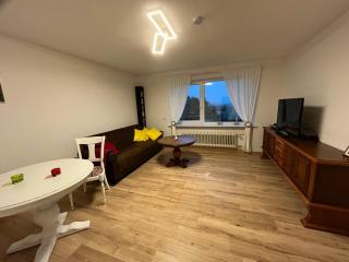 Ruhige Ferienwohnung im Saarland - Schiffweiler - 9