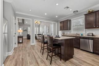 Luxury 2 Bedroom townhouse #6 - Lake Charles - 2