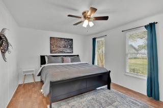 Downtown Cottage - Lake Charles - 7