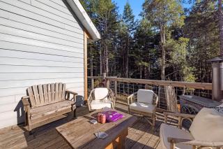 Mendocino Redwood Retreat - Sunrise Cottage - Albion - 5
