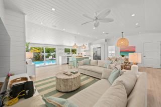 Serenity at Bay Palms - Holmes Beach - 5