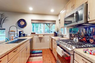 Hemlock Hideaway - Ilwaco - 5