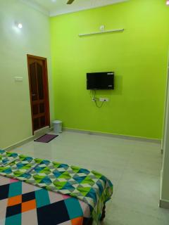 VJ VILLA HOME STAY Green room - 7