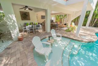 Coral Retreat - Holmes Beach - 9