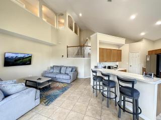 Luxury 6BD 3.5BA Pool Home in Windsor Palms Resort - Kissimmee - 2