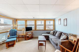 Shimmering Seaview - 9