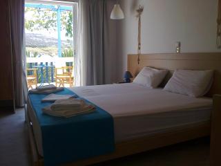 Stefos Rooms - Galissas - 9