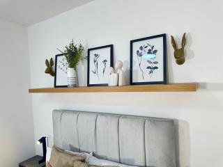 Charming Studio Apartment with Netflix - 5