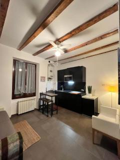 Charming Ringhiera Studio - Milano - 0