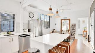 King on King Street - 9