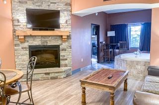 Chula Vista Condos, 2341 and 2343 - Wisconsin Dells - 7