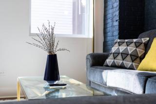 Stylish Cozy 3BR 420 Friendly Apartment with Gym Near McCormick Place, Grant Park and Soldier Field - 3