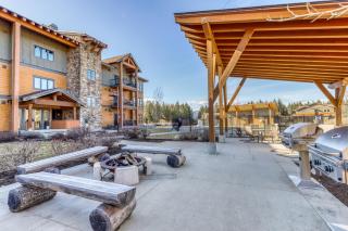 Trailhead Lodge #110 - 7